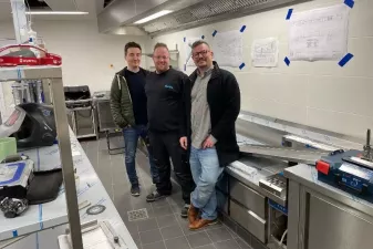 Das Team aus Küchenbauer und Planer